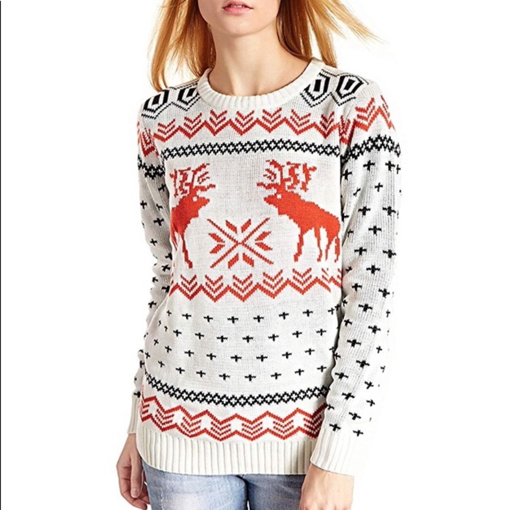 V28 - Christmas/winter Sweater NWOT - Size S